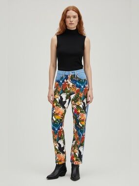 Levi’s Farm Rio Ribcage denim animal print jeans straight leg 28 tropical pant